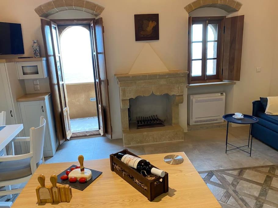 Monovasia Suites Anopolis Monemvasia Ngoại thất bức ảnh
