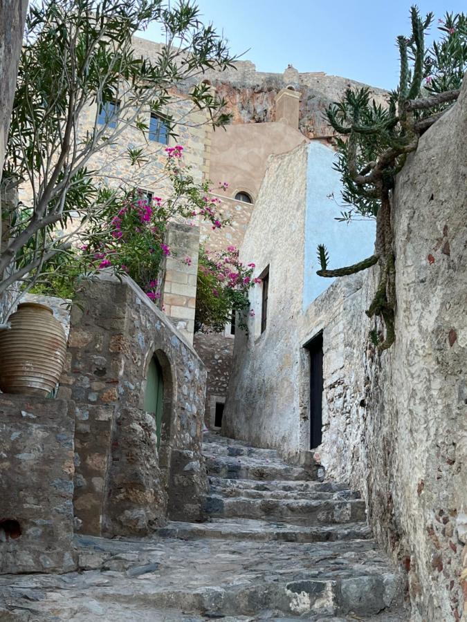Monovasia Suites Anopolis Monemvasia Ngoại thất bức ảnh
