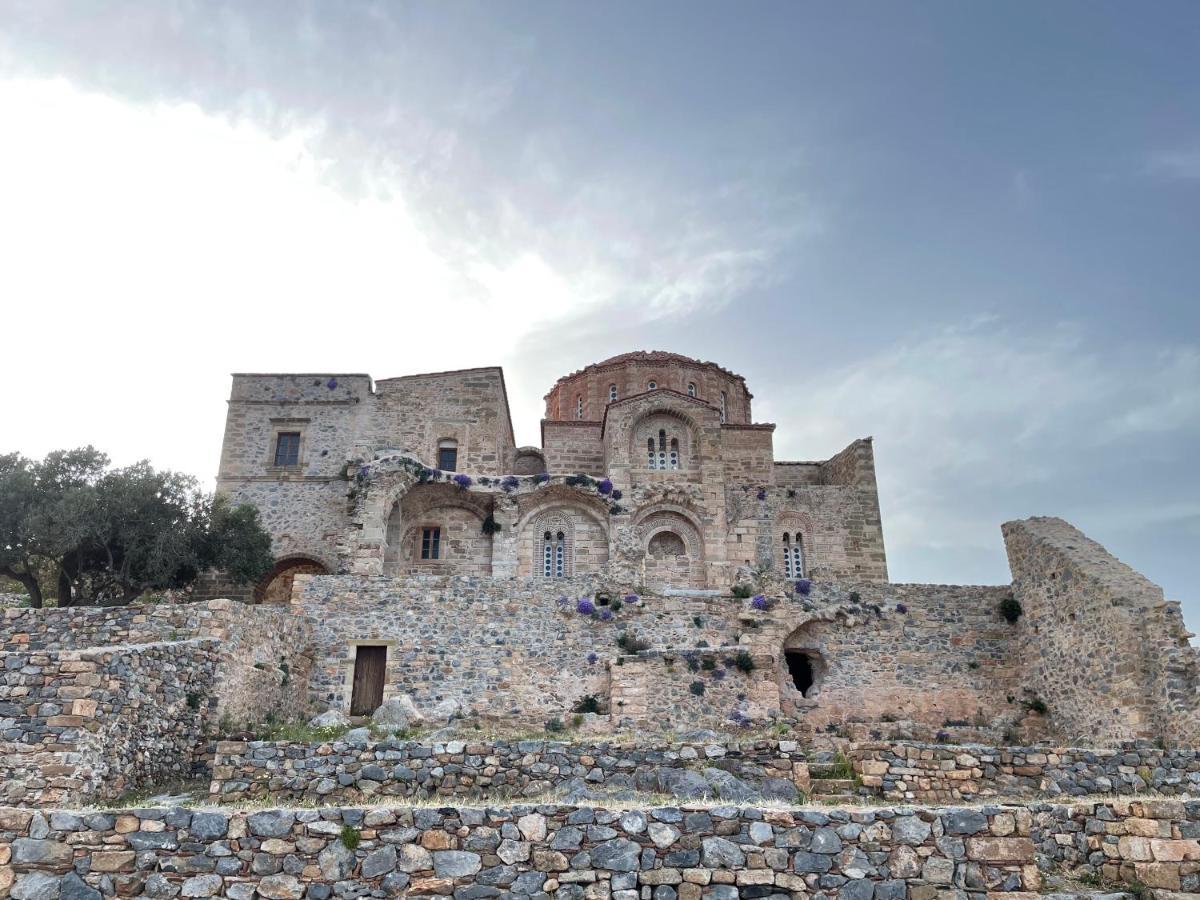 Monovasia Suites Anopolis Monemvasia Ngoại thất bức ảnh